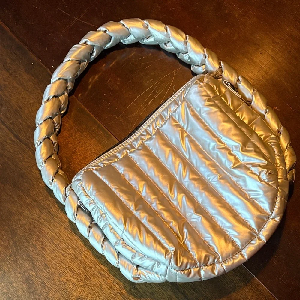 THINK ROYLN the “Kelsie” bag in silver! - Picture 2 of 8